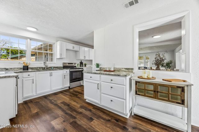 4534 BLACKBURN Street, Jacksonville, FL 32210