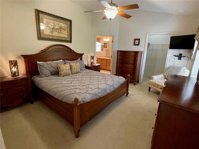 641 STRATFORD LANE, The Villages, FL 32162