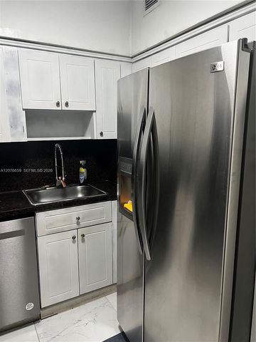 7441 Wayne Avenue 8I, Miami Beach, FL 33141