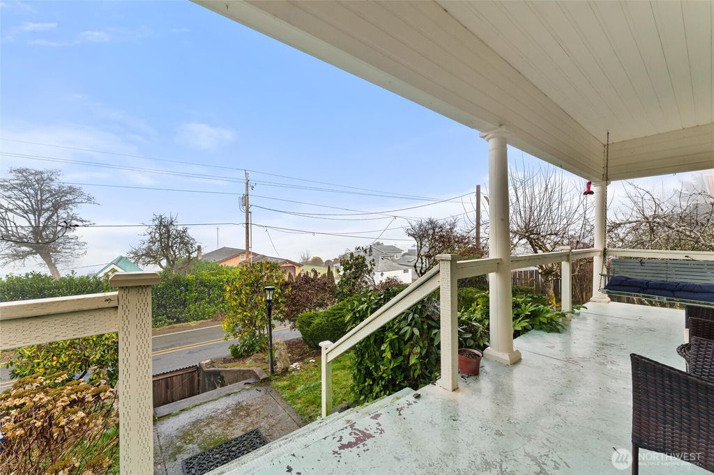 5060 E State Route 106, Union, WA 98592