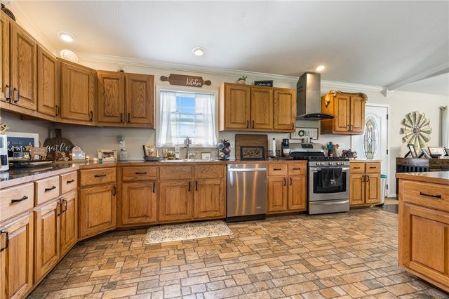 83 Old Carpenter Lane, Harrison, AR 72601