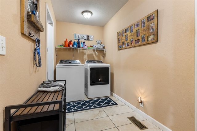 83 Old Carpenter Lane, Harrison, AR 72601