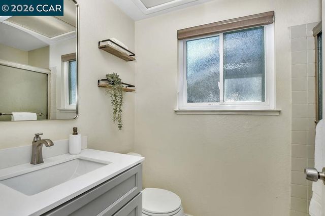 2143 Range Place, Martinez, CA 94553