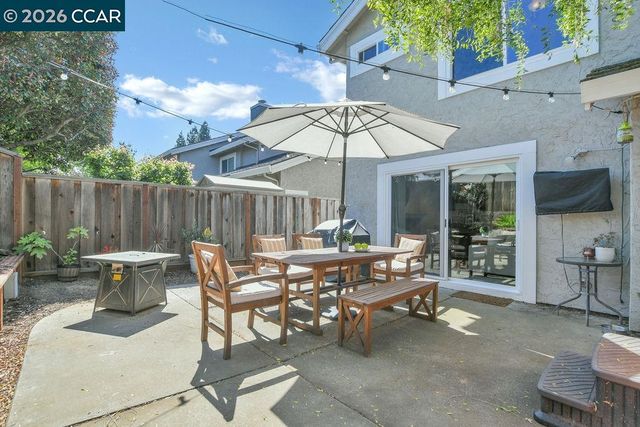 2143 Range Place, Martinez, CA 94553