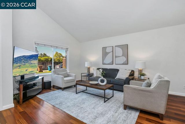 2143 Range Place, Martinez, CA 94553