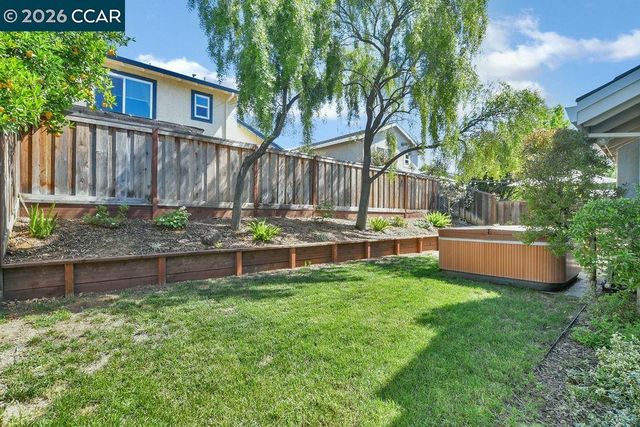 2143 Range Place, Martinez, CA 94553