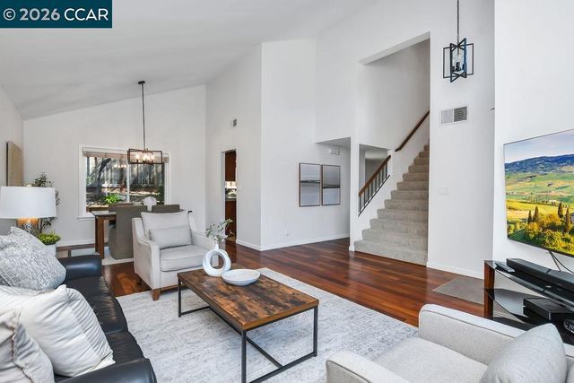 2143 Range Place, Martinez, CA 94553
