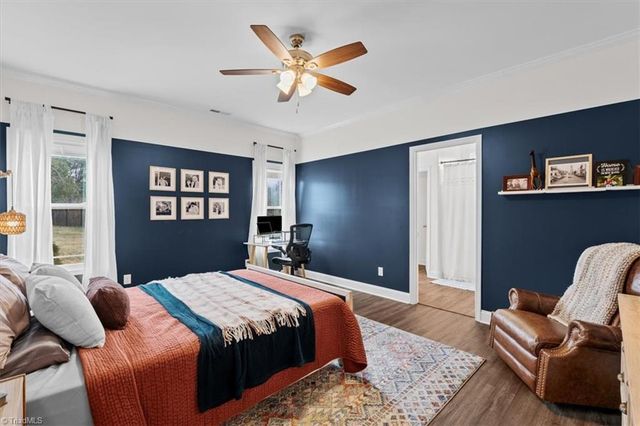 222 Fox Meadow Lane, Winston-salem, NC 27107