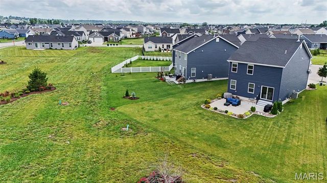 130 Baycrest Court, St Charles, MO 63301
