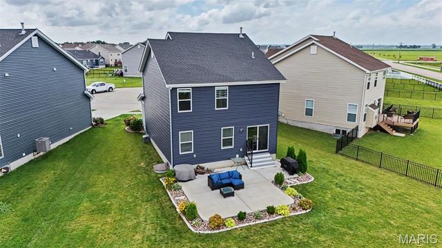 130 Baycrest Court, St Charles, MO 63301