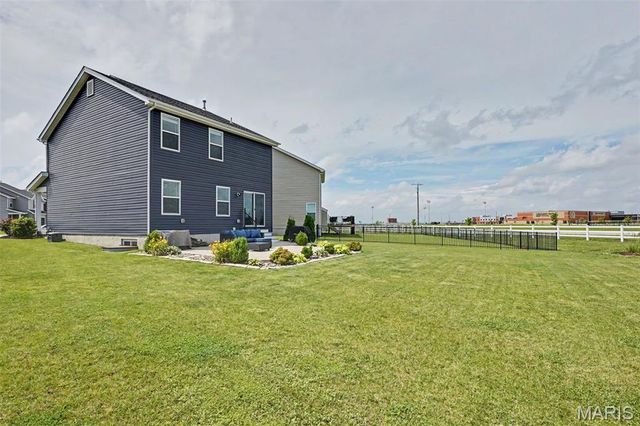 130 Baycrest Court, St Charles, MO 63301