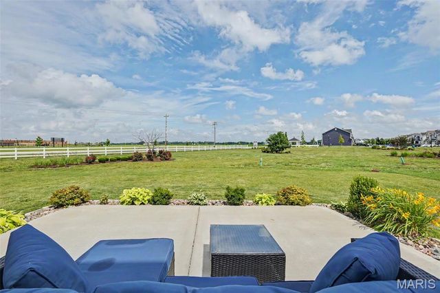130 Baycrest Court, St Charles, MO 63301