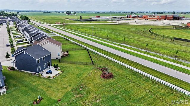 130 Baycrest Court, St Charles, MO 63301