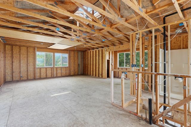 635 W 2400 N, Genola, UT 84655