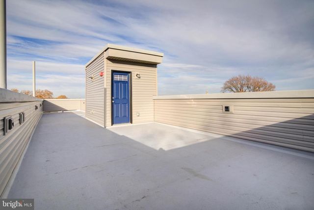 5005 WALNUT ST, Philadelphia, PA 19139