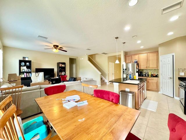 5105 OAKLINE VIEW DRIVE, Lithia, FL 33547