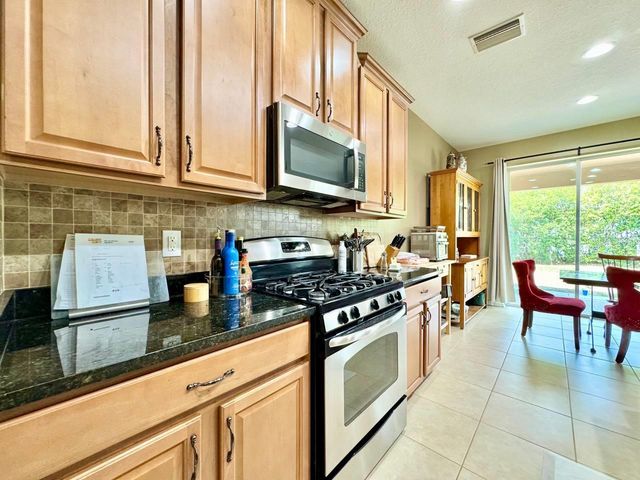 5105 OAKLINE VIEW DRIVE, Lithia, FL 33547