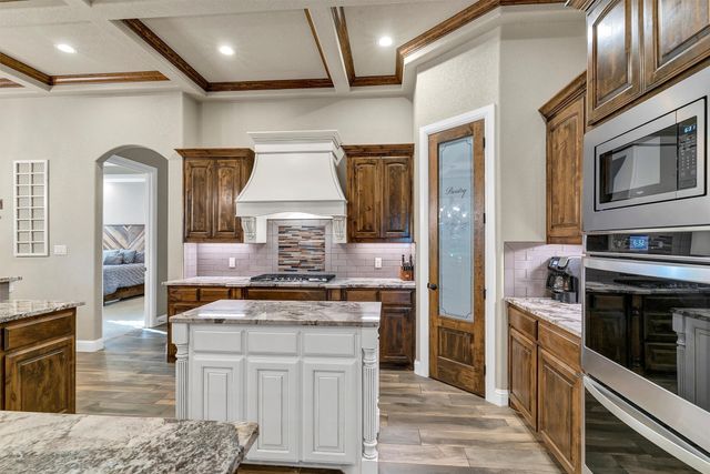 701 Milton Court, Granbury, TX 76048