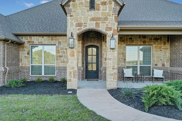 701 Milton Court, Granbury, TX 76048