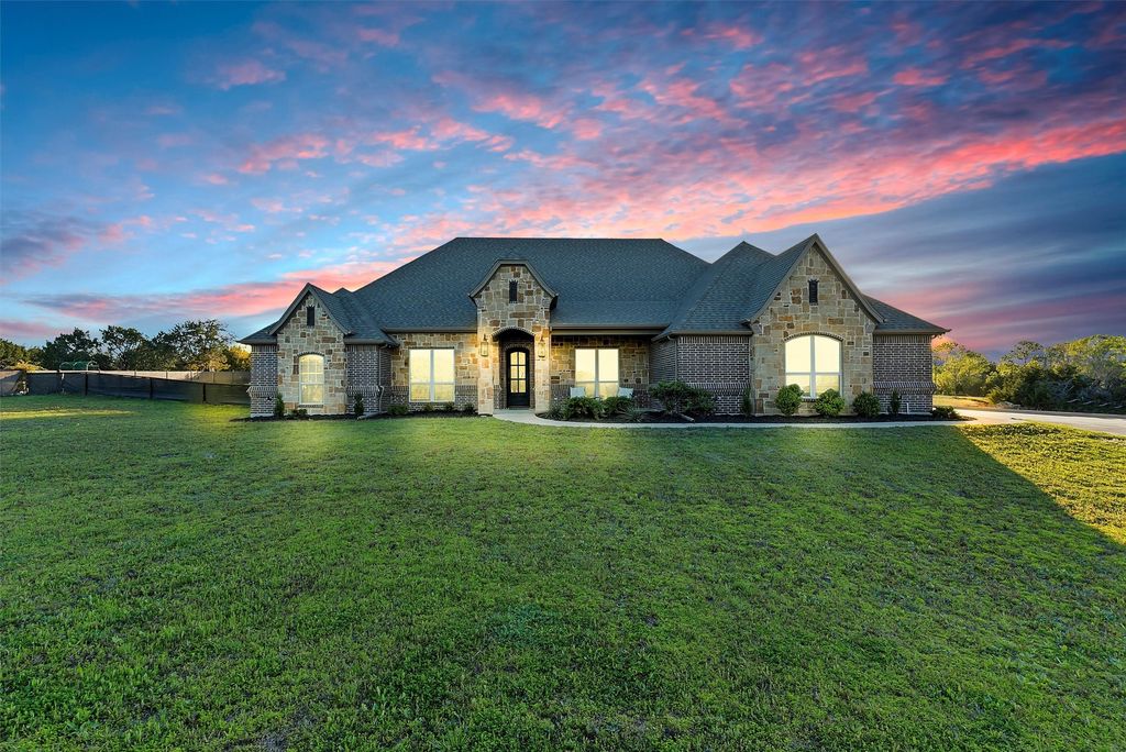 701 Milton Court, Granbury, TX 76048