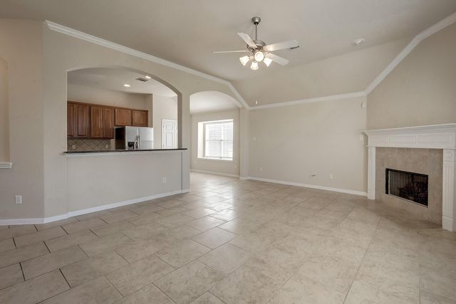 22 Powers Bend Way, The Woodlands, TX 77382