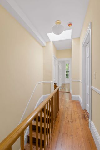 33 Brewster 33, Cambridge, MA 02138