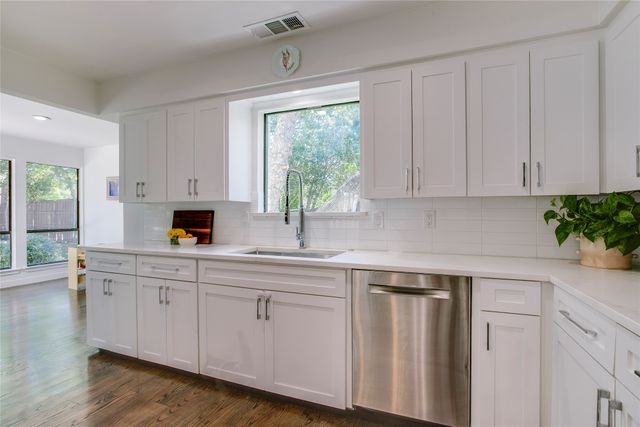 6815 Woodmark Court, Dallas, TX 75230