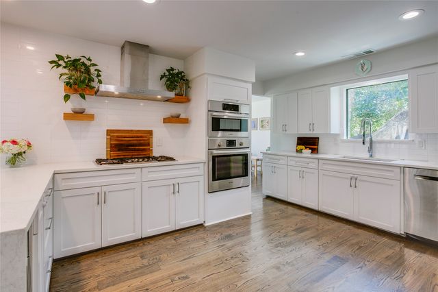 6815 Woodmark Court, Dallas, TX 75230
