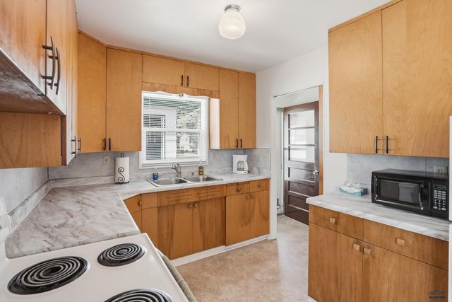 1443 WILLARD ST, Sturgis, SD 57785