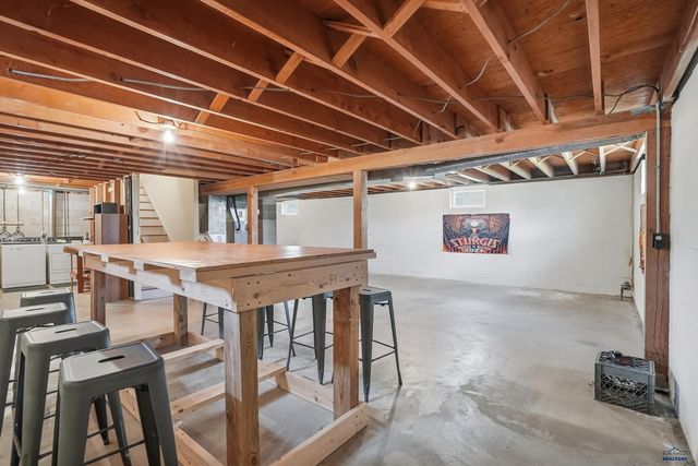 1443 WILLARD ST, Sturgis, SD 57785