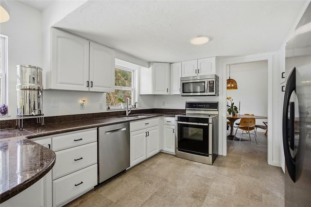 4830 NW 15TH PLACE, Gainesville, FL 32605