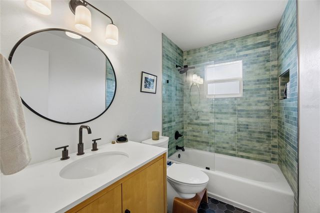 4830 NW 15TH PLACE, Gainesville, FL 32605