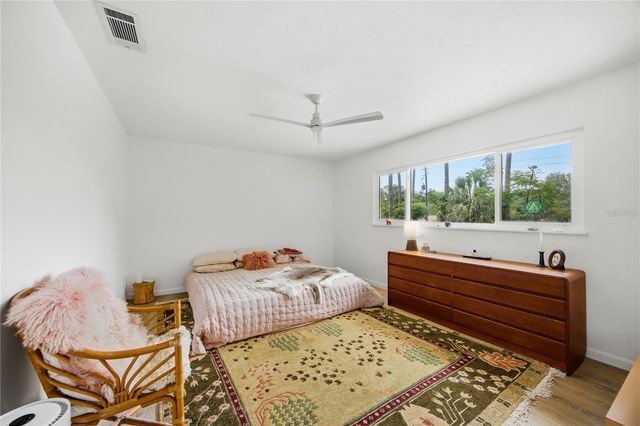 4830 NW 15TH PLACE, Gainesville, FL 32605