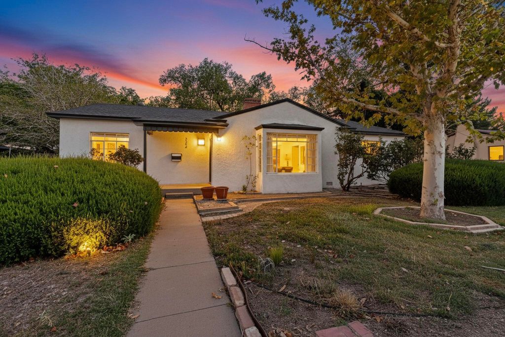 332 MONTCLAIRE Drive NE, Albuquerque, NM 87108