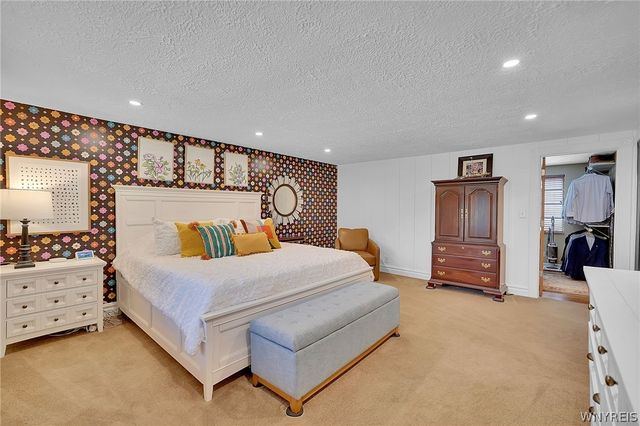 34 Audley End, Amherst, NY 14226