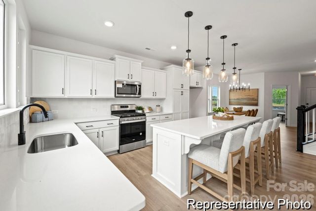 136 Pembroke Way 23, Albemarle, NC 28001