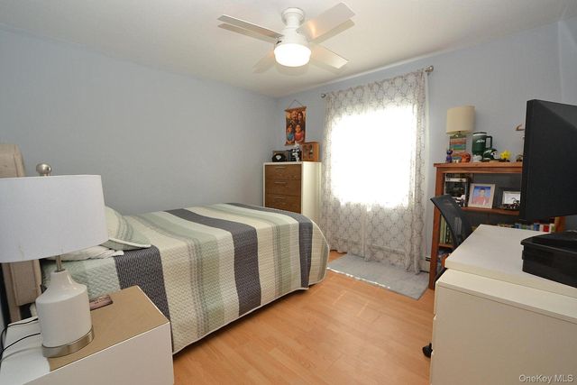 77 S Bicycle Path, Selden, NY 11784