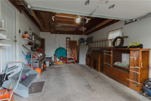 12 Massey Place, Van Buren, NY 13027