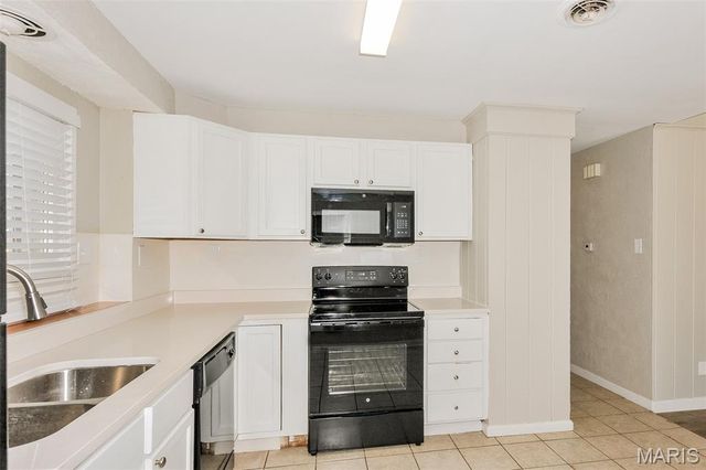 8412 Chalons Court, St Louis, MO 63134