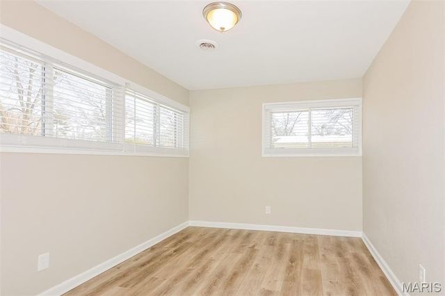 8412 Chalons Court, St Louis, MO 63134