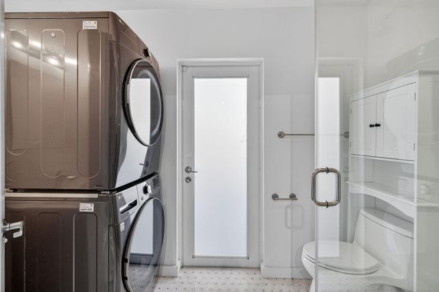 1029 NE 9th Avenue, Fort Lauderdale, FL 33304