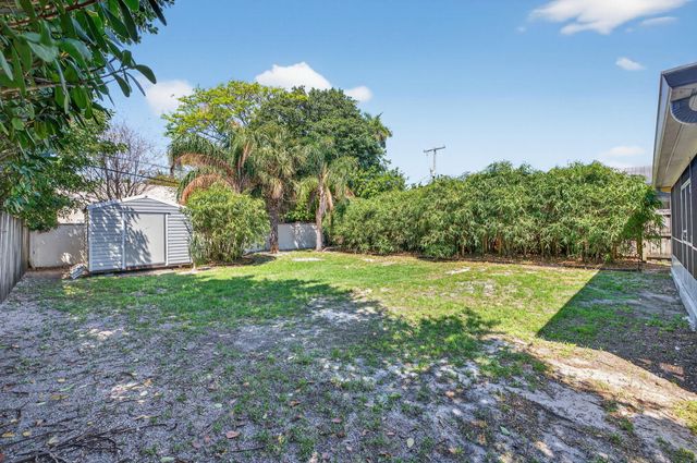 1029 NE 9th Avenue, Fort Lauderdale, FL 33304