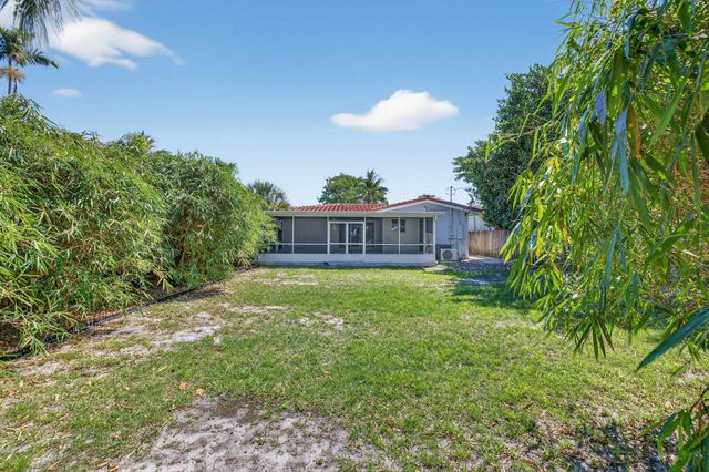 1029 NE 9th Avenue, Fort Lauderdale, FL 33304