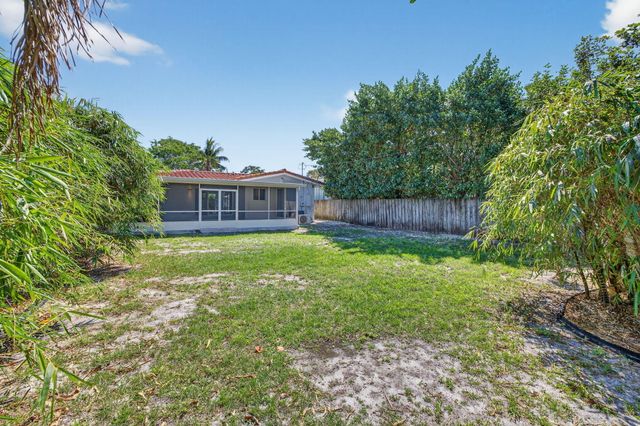 1029 NE 9th Avenue, Fort Lauderdale, FL 33304