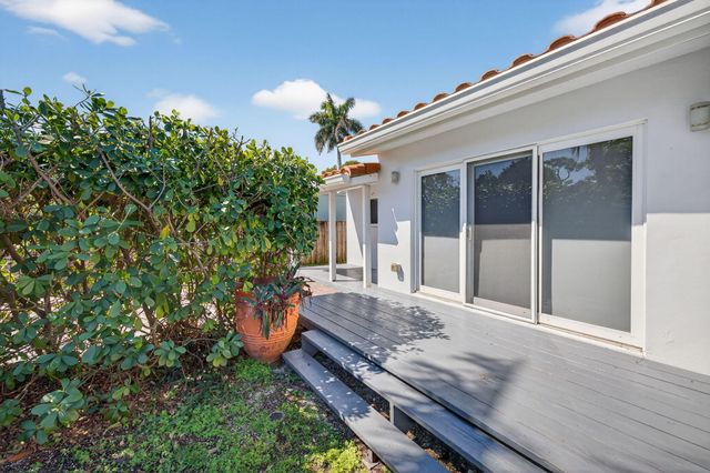 1029 NE 9th Avenue, Fort Lauderdale, FL 33304