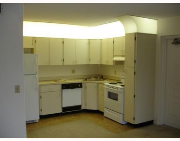 1105 GREEN PINE Boulevard C2, West Palm Beach, FL 33409