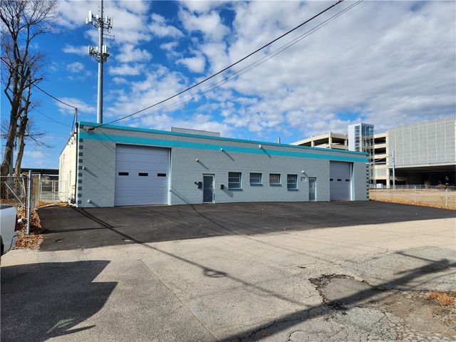 103 Glenham Avenue, Warwick, RI 02886