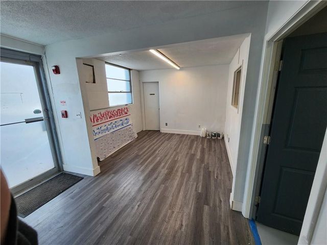 103 Glenham Avenue, Warwick, RI 02886