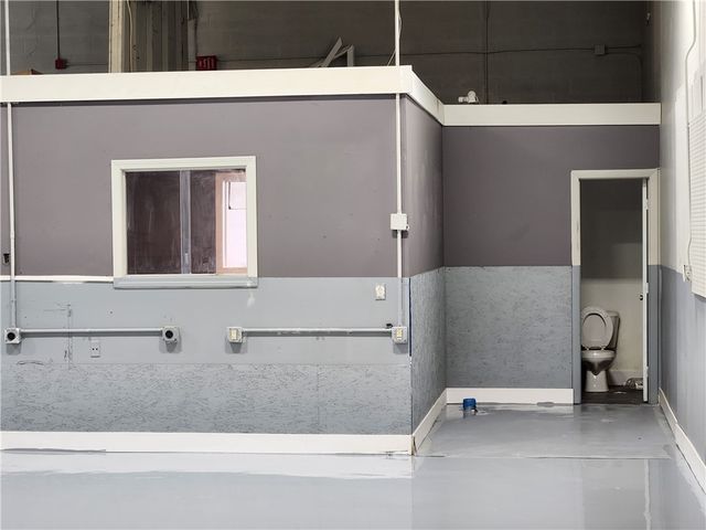 103 Glenham Avenue, Warwick, RI 02886