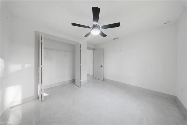 911 Cleveland AVE, Lehigh Acres, FL 33972